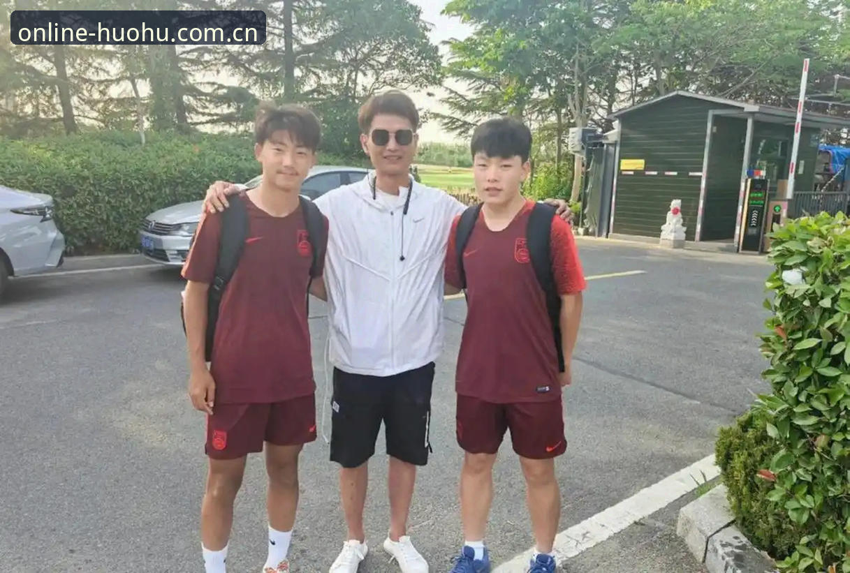 揭秘U17世界杯抽签背后的玄机：中国足球少年与西班牙、摩洛哥的硬仗，火狐体育带你直击现场